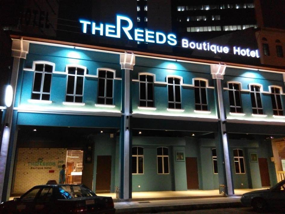 Oyo 127 The Reeds Hotel Куала Лумпур Екстериор снимка