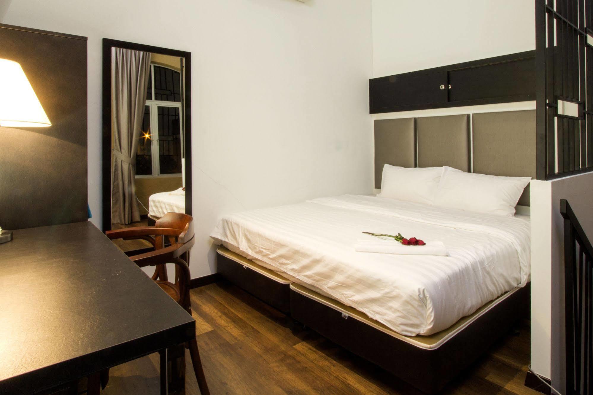Oyo 127 The Reeds Hotel Куала Лумпур Екстериор снимка