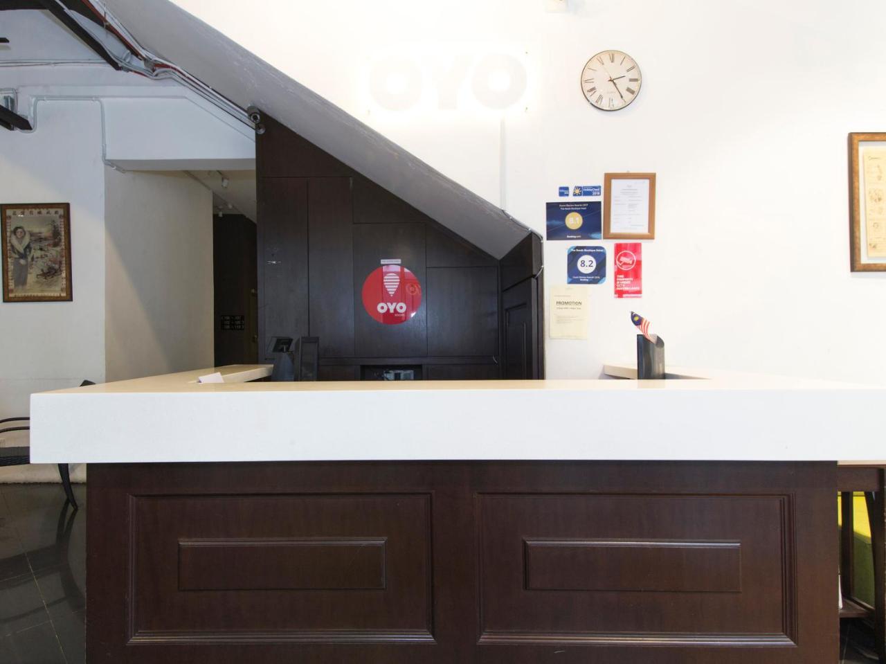 Oyo 127 The Reeds Hotel Куала Лумпур Екстериор снимка