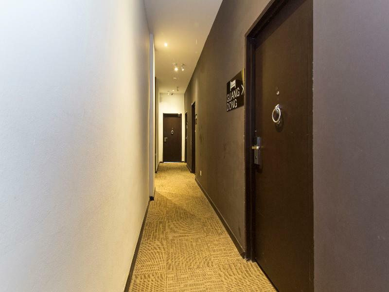 Oyo 127 The Reeds Hotel Куала Лумпур Екстериор снимка